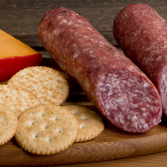 Traditional Italian Salami, Made with Premium Cuts of Meat, Ideal for Grazing Boards, Sandwiches, and Gourmet Snacking with Bold Flavor